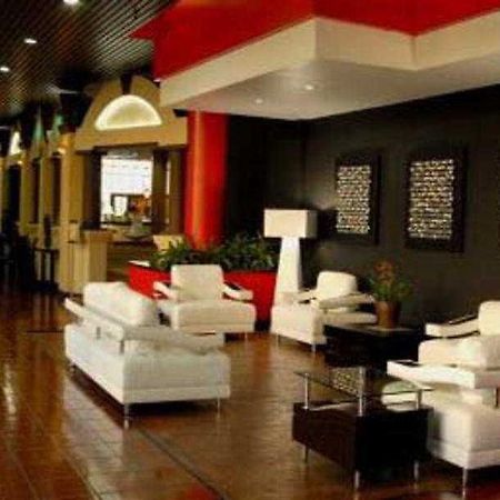 Ramada Columbia/Fort Jackson Area Interior photo
